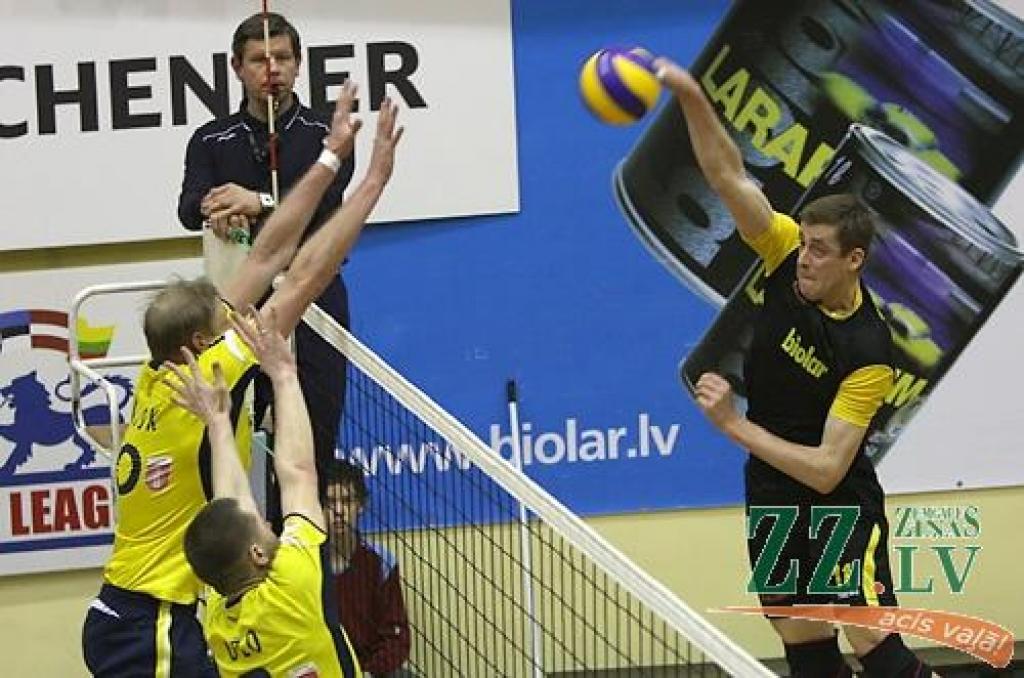 «Biolars/Ozolnieki» spēle pret VK «Elvi/Kuldīga» komadu.
Autors: Krišjānis Grantiņš.