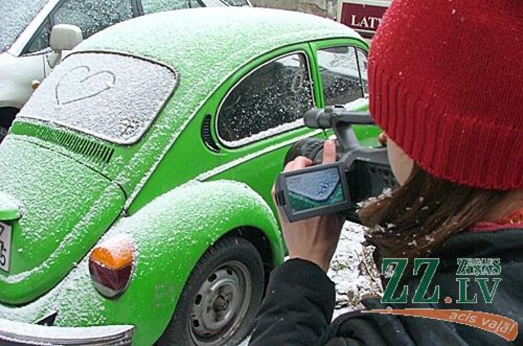 Autors: Do it creative.