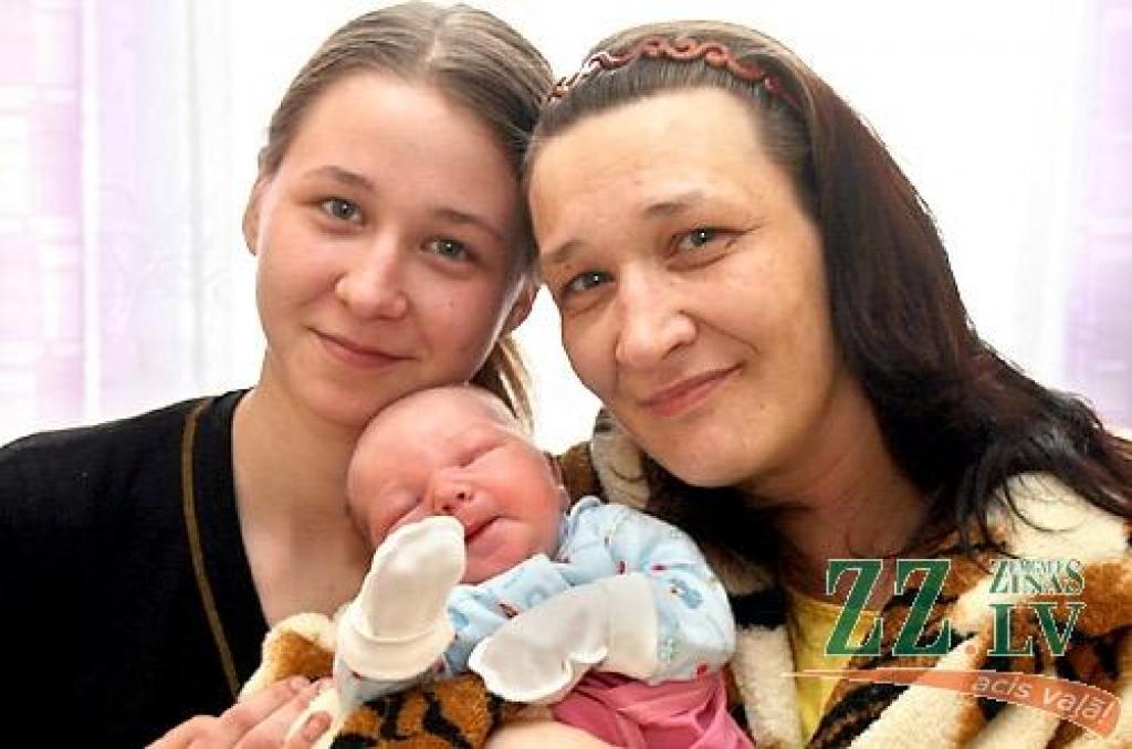 Ineses Lisovskas un Igora Kraukļa dēliņš Kims pasaulē nāca 16.februārī.
Autors: Agris Samcovs.