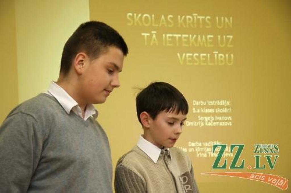 Dmitrijs Kočemazovs un Sergejs Ivanovs no Jelgavas 6.vidusskolas.
Autors: Krišjānis Grantiņš.
