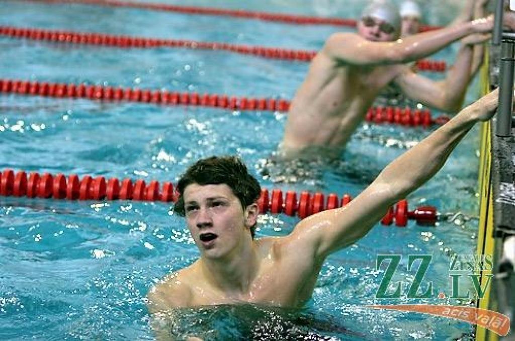 Uzvarētājs 100 metru brasa distancē - Krišjānis Bušs.
Autors: Agris Samcovs.