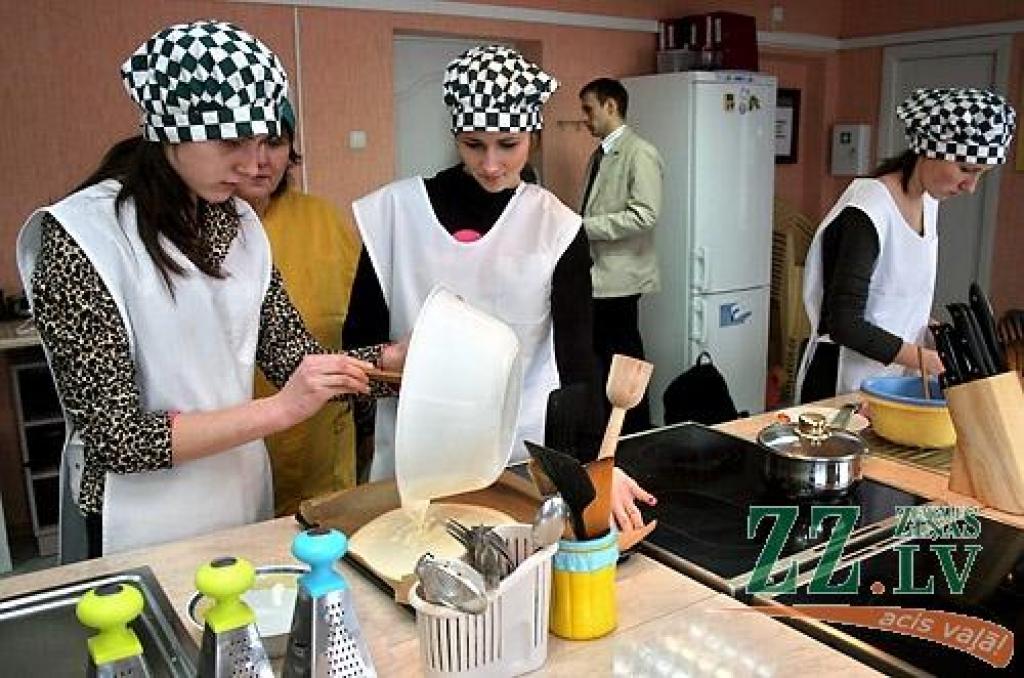 Autors: Agris Samcovs.