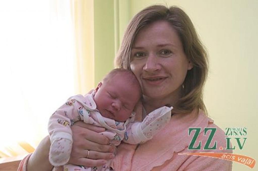 Anita Mazure ar meitiņu Līvu.
Autors: Agris Samcovs.