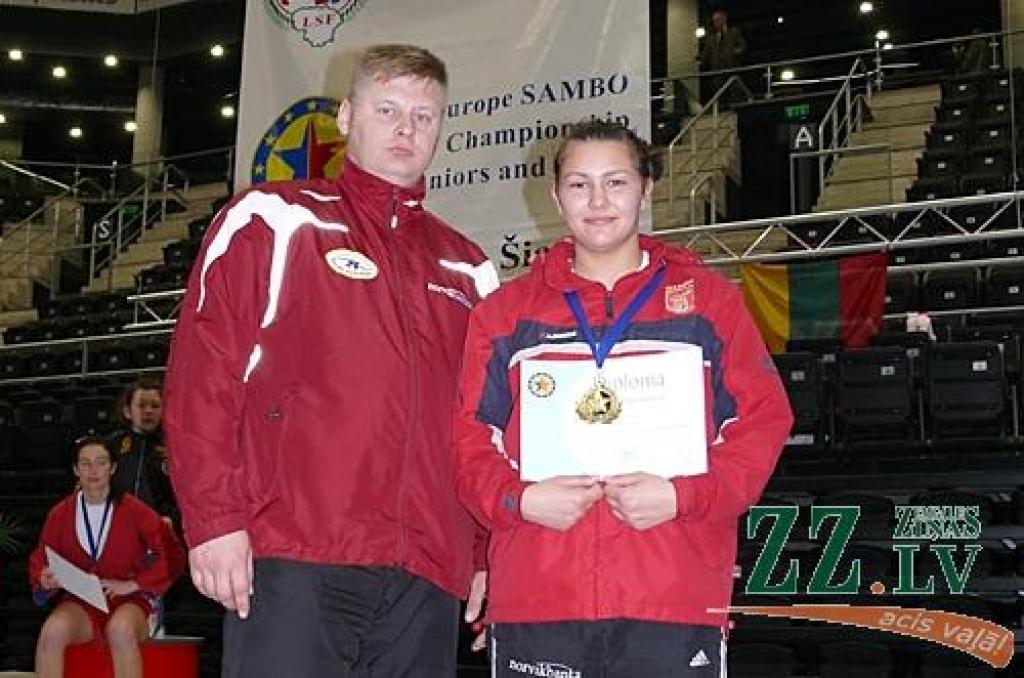 Trešā Eiropas zelta medaļa - Sergeja Vasjkova audzēknei Marinai Mazurei.
Autors: No BJSS arhīva.