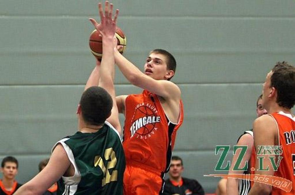 «Zemgale/Juniors» spēle pret SK «Kandava».
Autors: Agris Samcovs.