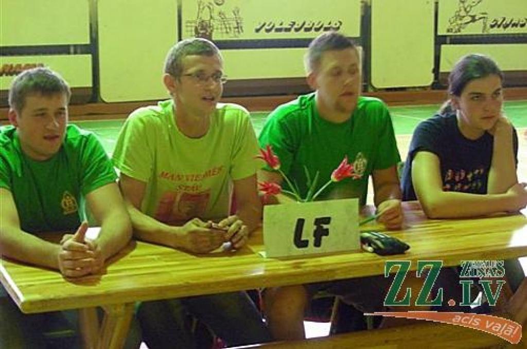 Uzvarētājas Lauksaimniecības fakultātes erudītu komanda.
Autors: Zilvija Poča.