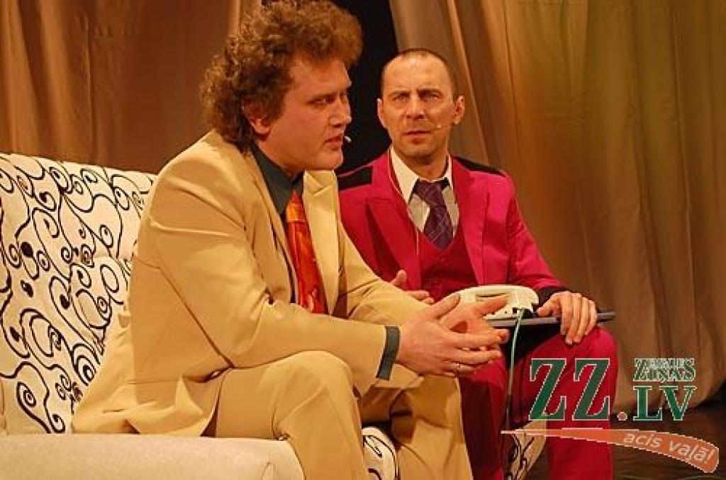 Mirklis no izrādes - Haralds Burkovskis un Dainis Gaidelis.
Autors: «Meistaru Teātris».