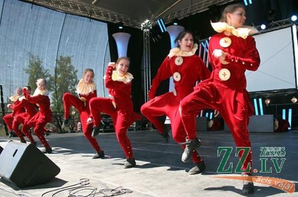 Fragments no koncertuzveduma «Princeses uz zirņa».
Autors: No «Ziņu» arhīva. 