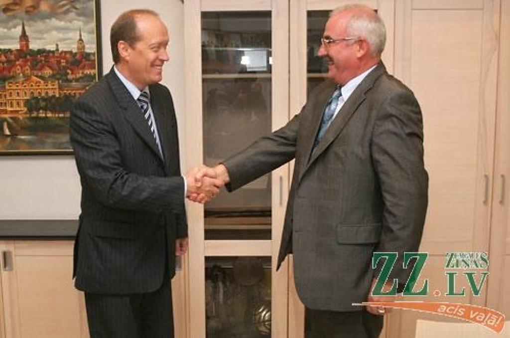 Autors: Agris Samcovs.