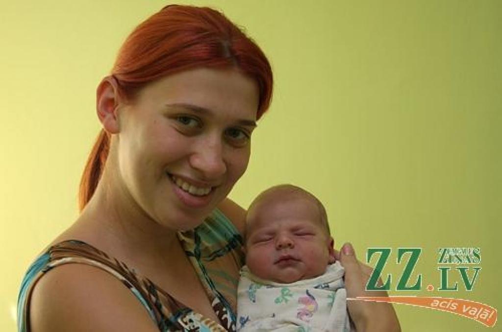 Alīna Kotlerova ar dēlu Jaroslavu.
Autors: Krišjānis Grantiņš.