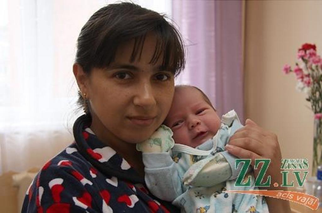 Semira Džabura ar dēlu Aleksandru.
Autors: Krišjānis Grantiņš.