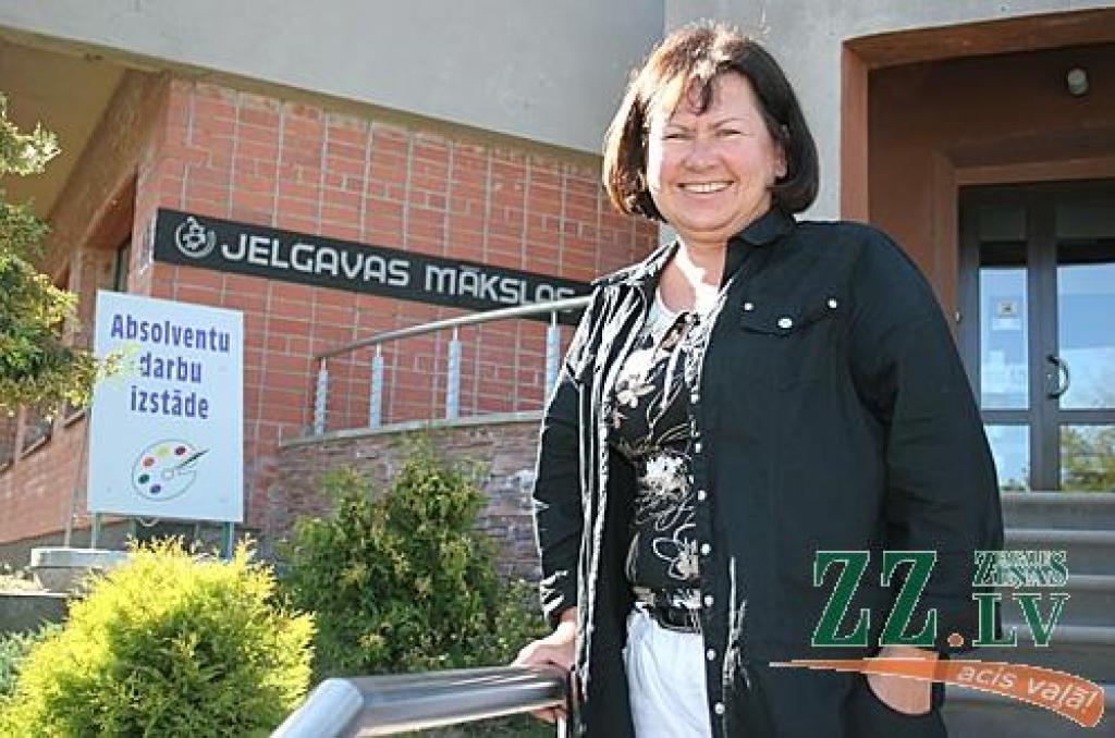 Autors: Agris Samcovs.