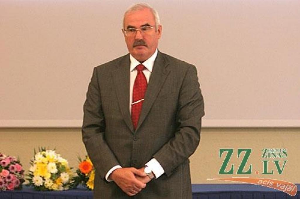 Mazāk būs, bet gan jau izdzīvosim... :)
Autors: Agris Samcovs.