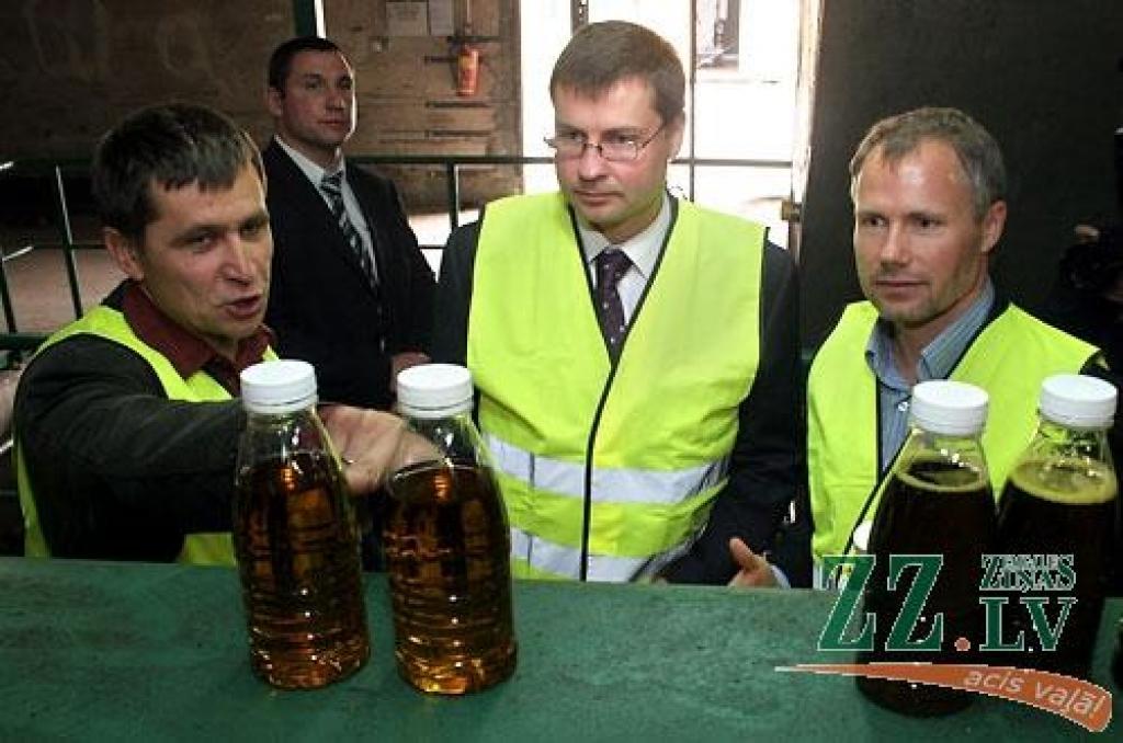 Autors: Agris Samcovs.