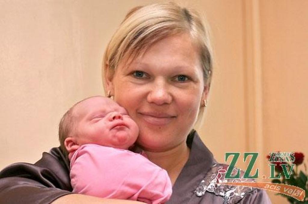 Dace Maslova ar dēlu Kristiānu.
Autors: Agris Samcovs.