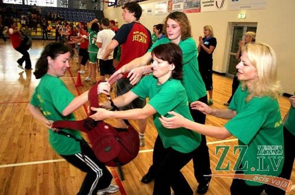 Autors: Agris Samcovs.