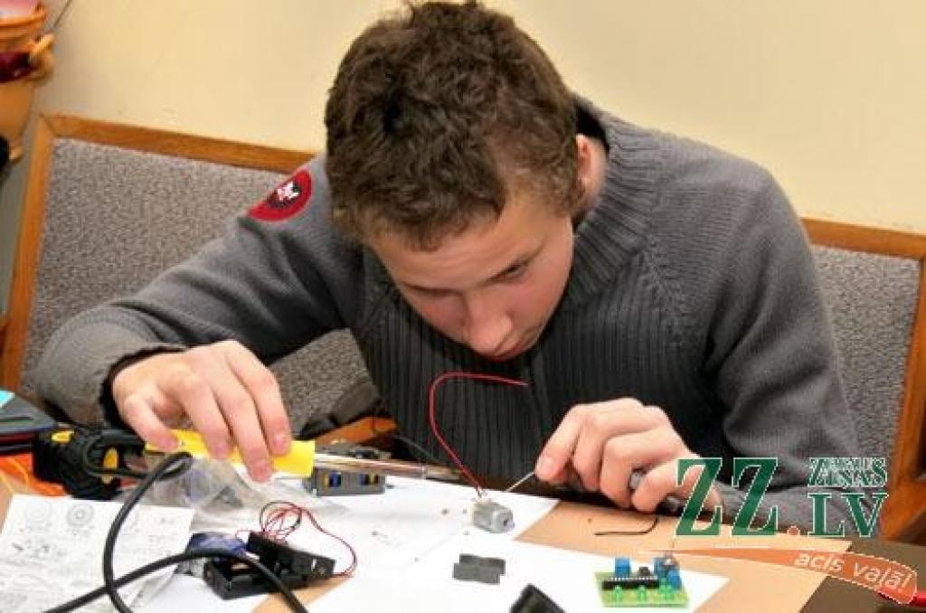 Autors: Agris Samcovs.