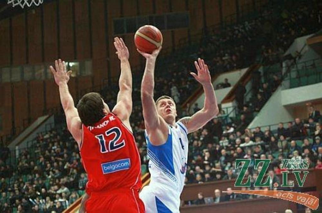 Kaspars Kambala laukumā «Jeņisej» sastāvā.
Autors: no fibaeurope.com