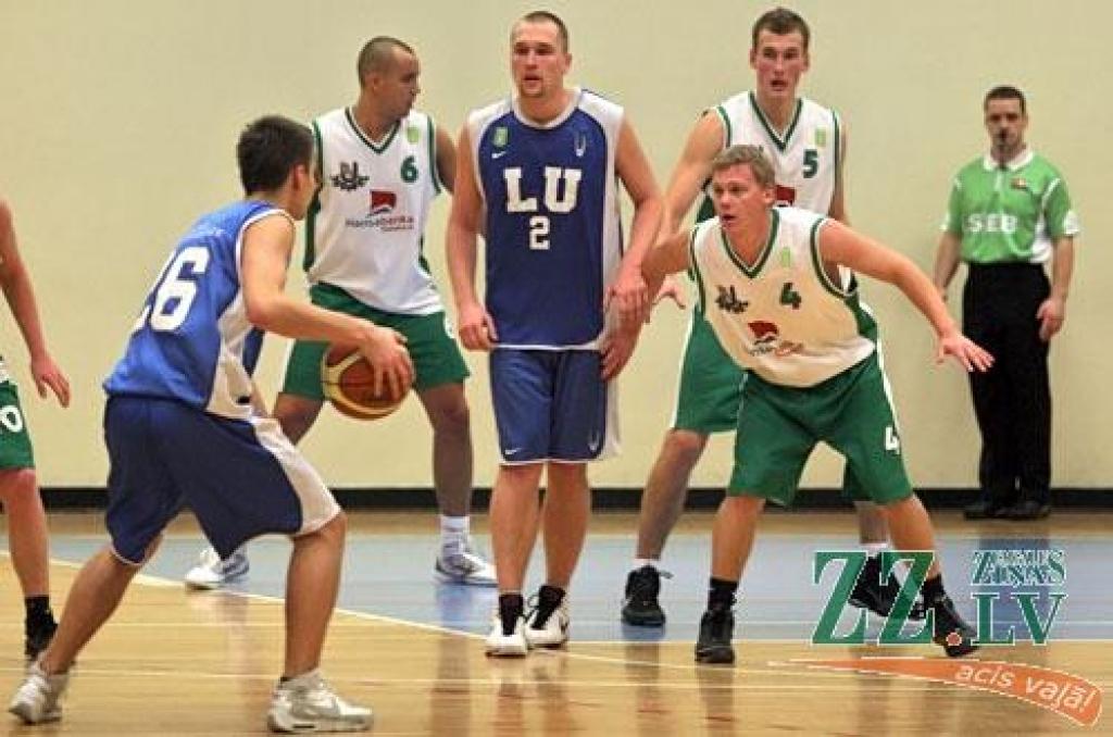 Autors: Agris Samcovs.