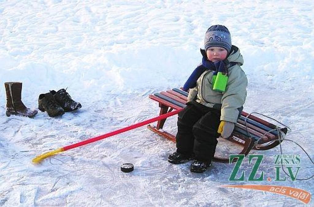Nedēļas foto. Iesūti savu parakstu!

Aicinām jūs, lasītāji, iesūtīt publicēšanai gan savas, smaidu raisošas, ar Jelgavu un novadiem saistītas fotogrāfijas, gan asprātīgus parakstus publicētajam fotomirklim. Sūtiet tos uz e-pasta adresi...