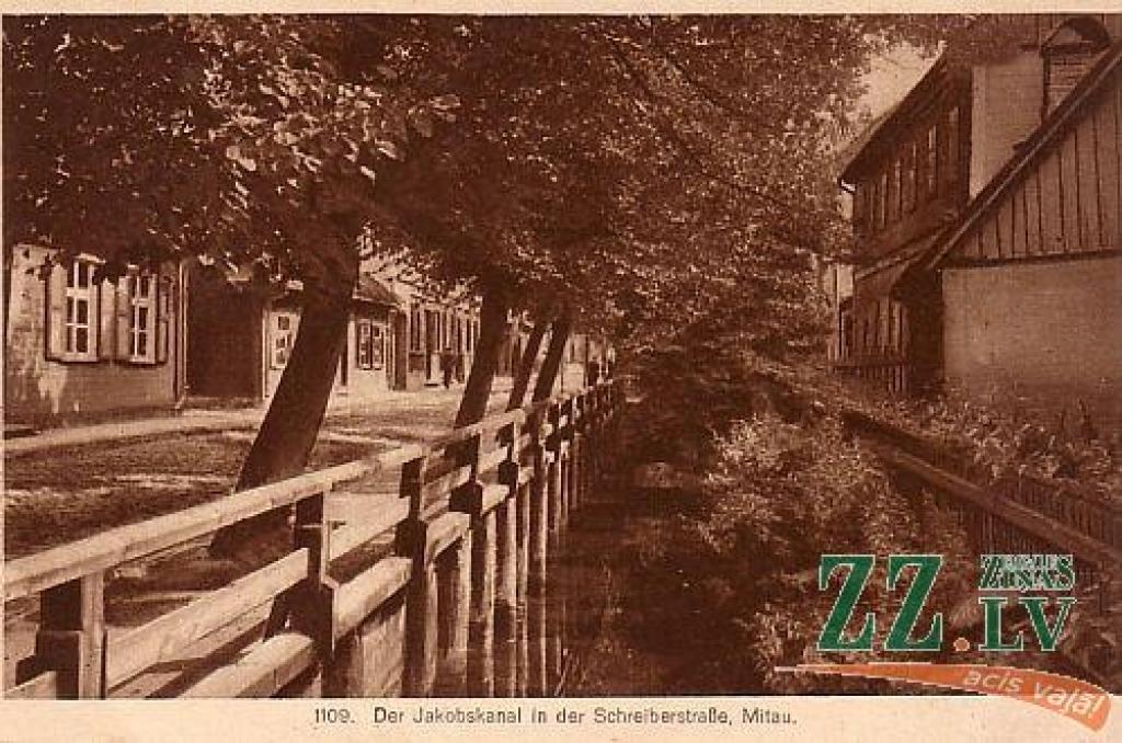 Turpinām virtuālās galerijas sēriju ar vecās Jelgavas attēliem no advokāta Normunda Reča kolekcijas.

Viņš to kolekcionē vairāk nekā divarpus gadus un ir sakrājis vairāk nekā 1000 dažādu fotogrāfiju, kartiņu un attēlu, kurās redzama...