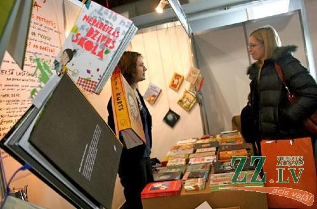 Kā ierasts, ziemas izskaņā, četras dienas – no 25. līdz 28. februārim – Ķīpsalā notiek trīspadsmitā starptautiskā «Latvijas grāmatu izstāde 2010». Daudzveidīgu grāmatu klāstu piedāvā Latvijas izdevniecības, darbosies arī grāmatu maiņas...