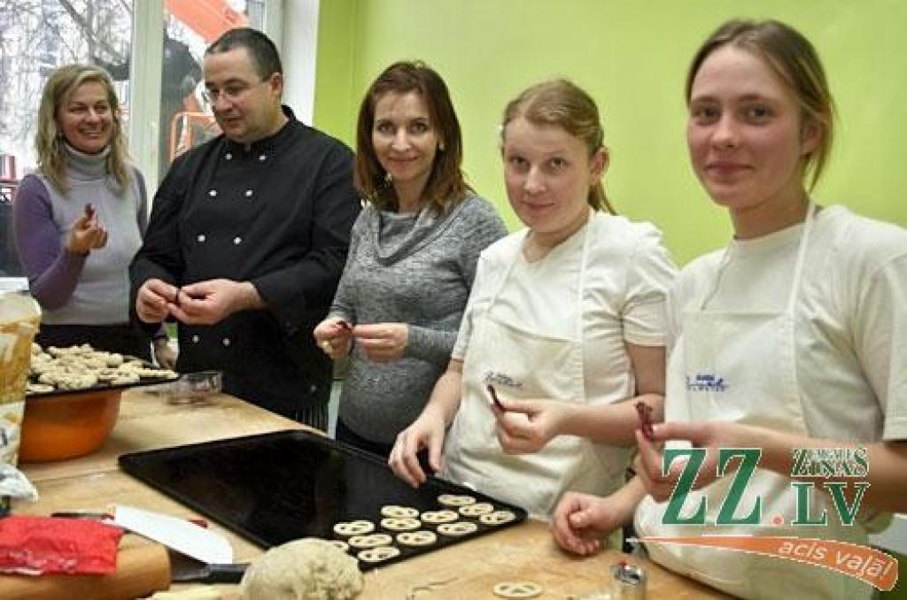 Autors: Agris Samcovs