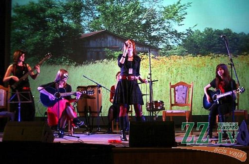 «Nekā Lieka» folkfestivālā pērn.
Autors: ZZ arhīva foto