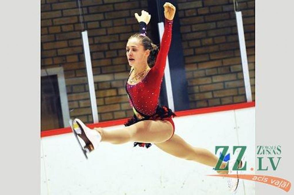 Karine Rutlauka trenējas Ozolniekos pie Gaļinas Jefremenko.
Autors: Publicitātes foto