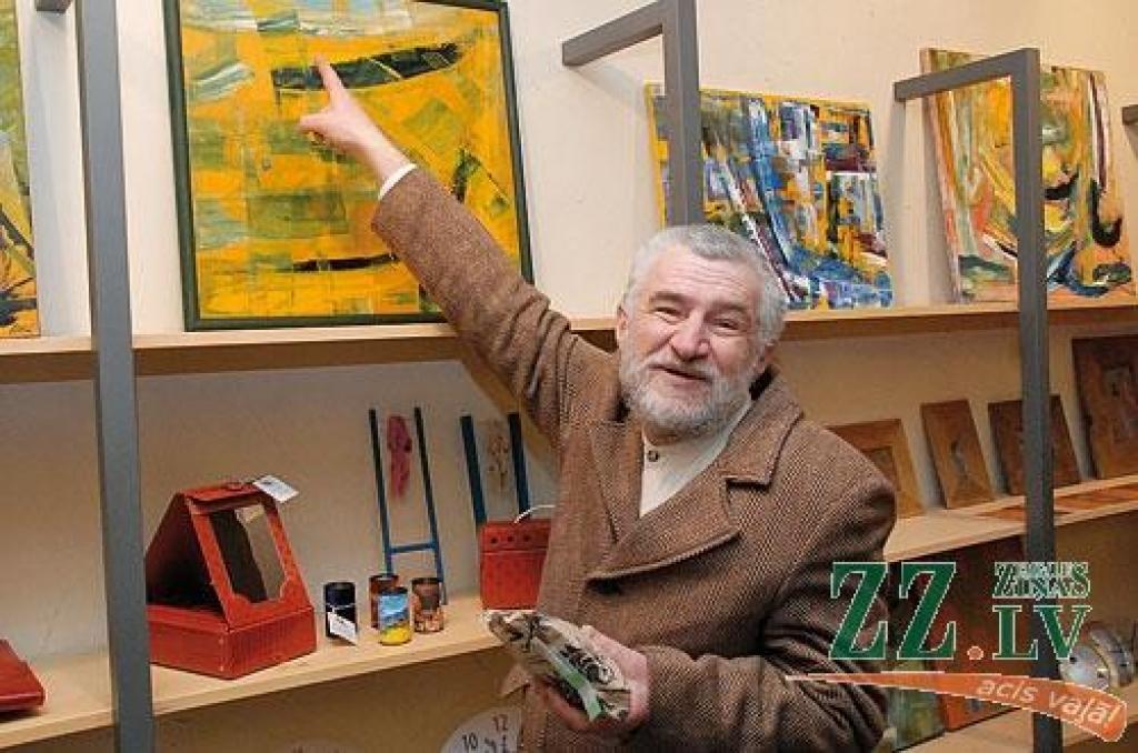 Pērn Meteņos galerijā «Ideju lidlauks» Valdis Mackars publikai izrādīja savus abstraktos gleznojumus.
Autors: Dainis Ģelzis