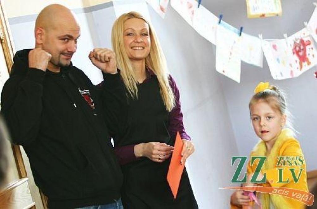 ...kad māsiņa bija mazāka un vienīgā meita.
Autors: ZZ arhīva foto