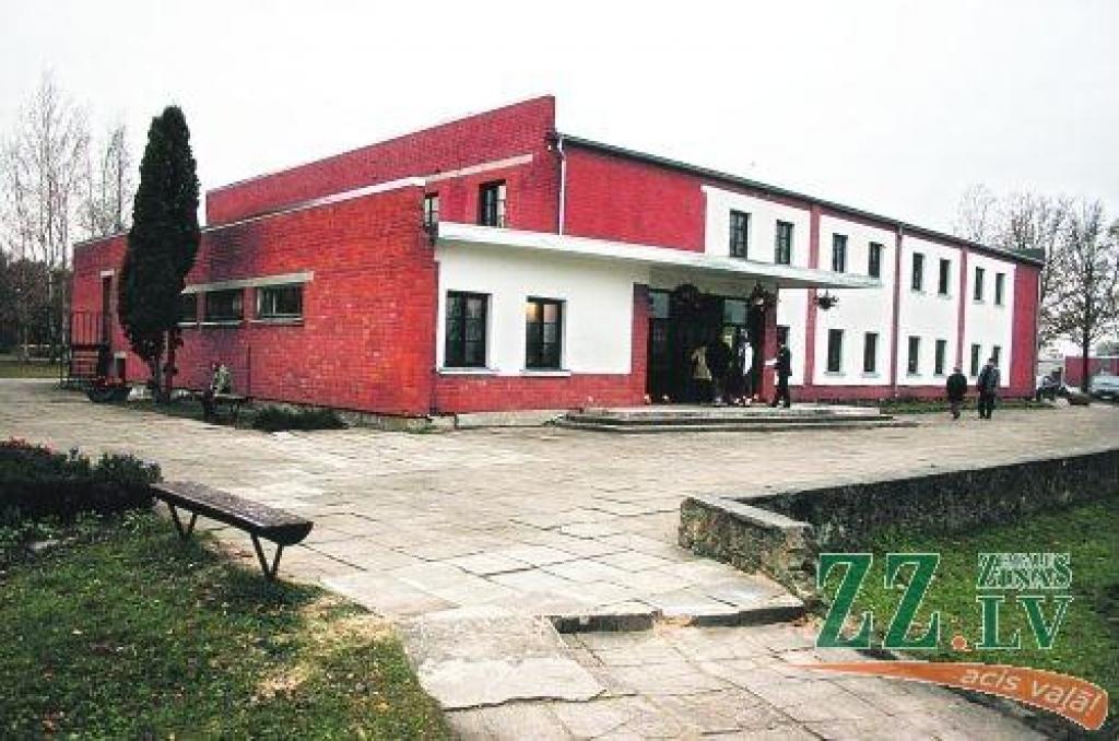 Līvbērzes kultūras nams.
Autors: ZZ arhīva foto