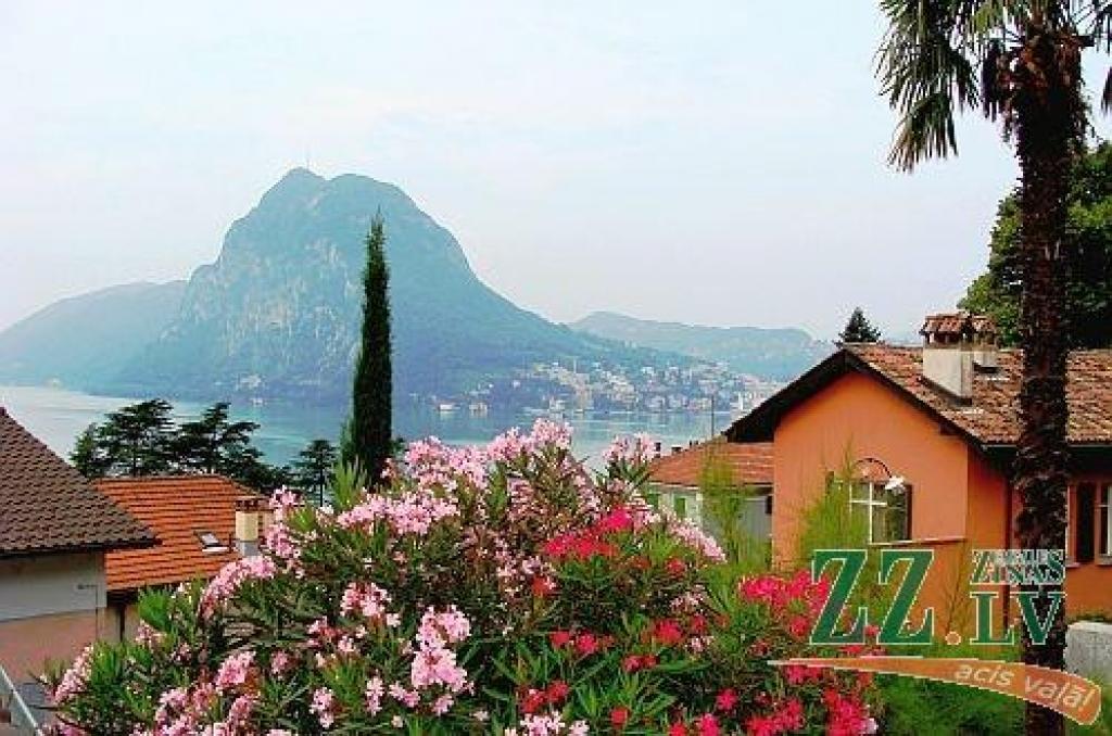 Ceturtdien Jelgavas pilī bija dzirdama franču valoda un sajūtama franču kultūra, jo LLU norisinājās piektā Frankofonijas diena.

Fotokonkursa laureāti - atbilstoši šeit pievienotajai bilžu secībai - ir Lija Dukaļska (1.vieta) ar bildi...