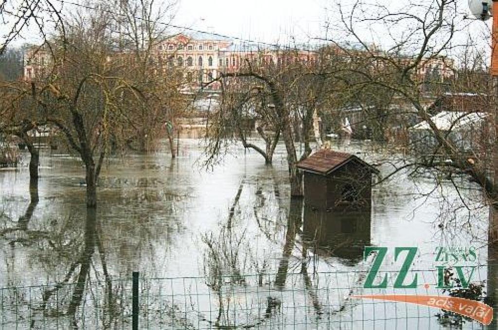 Autors: Jānis Stundiņš