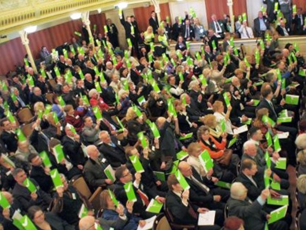 Par apvienības dibināšanu nobalsoja 640 cilvēki, trīs atturējās.
Autors: no www.vienotiba.lv