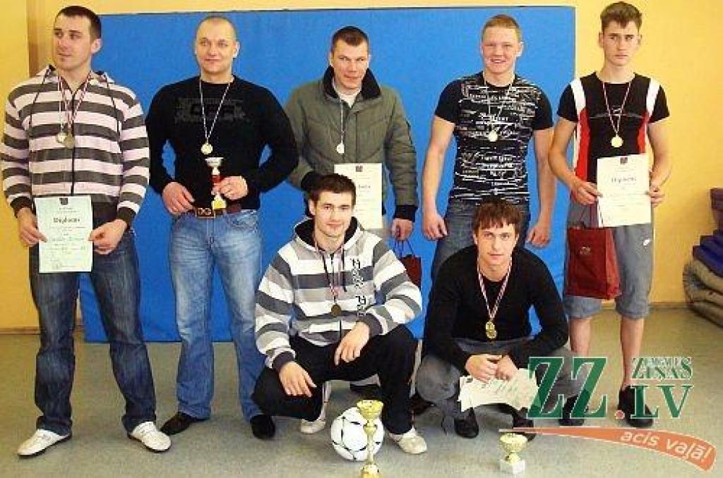 Līvbērzes čempionāta medaļnieki.
Autors: Edgars Ludzītis