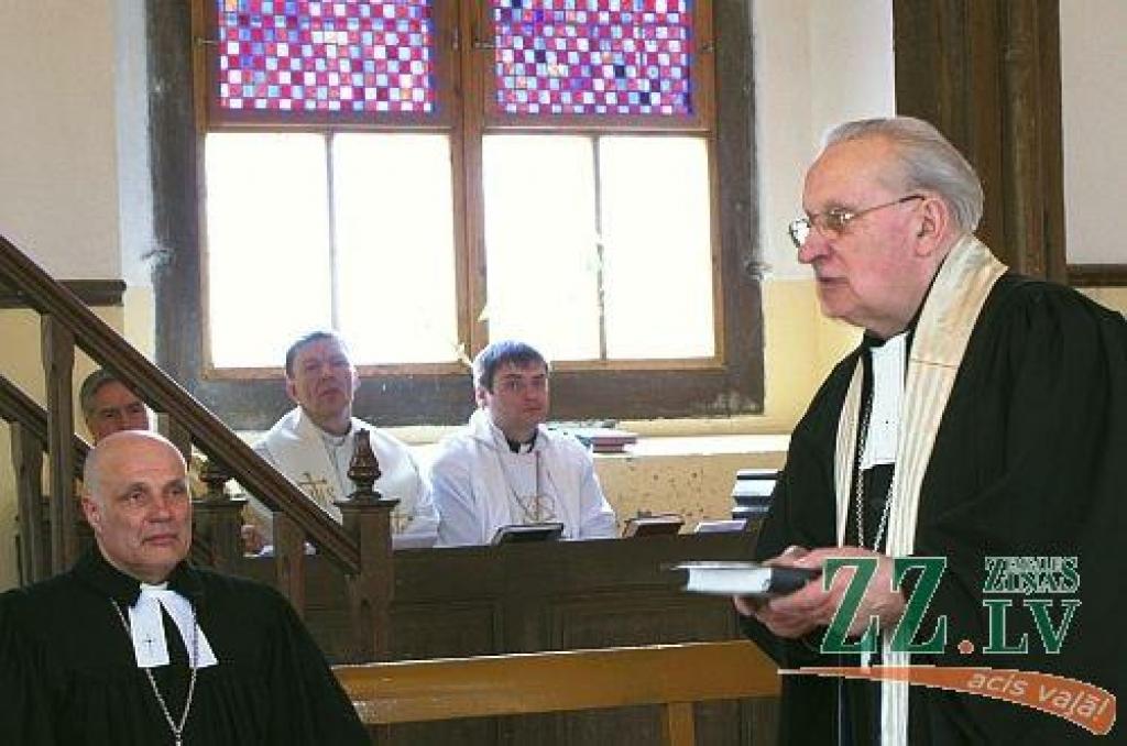 Autors: no draudzes arhīva