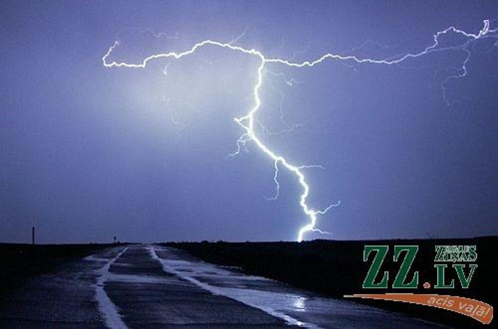 Autors: Mircea MM / trekearth.com