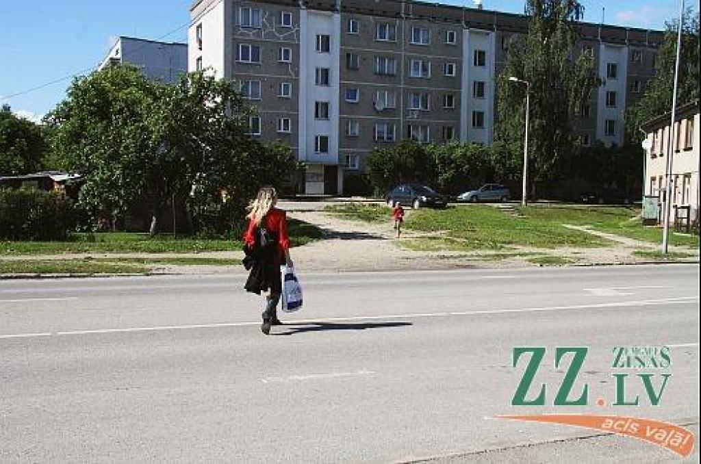 Notikuma vieta dažas dienas vēlāk.
Autors: Maira Dudareva