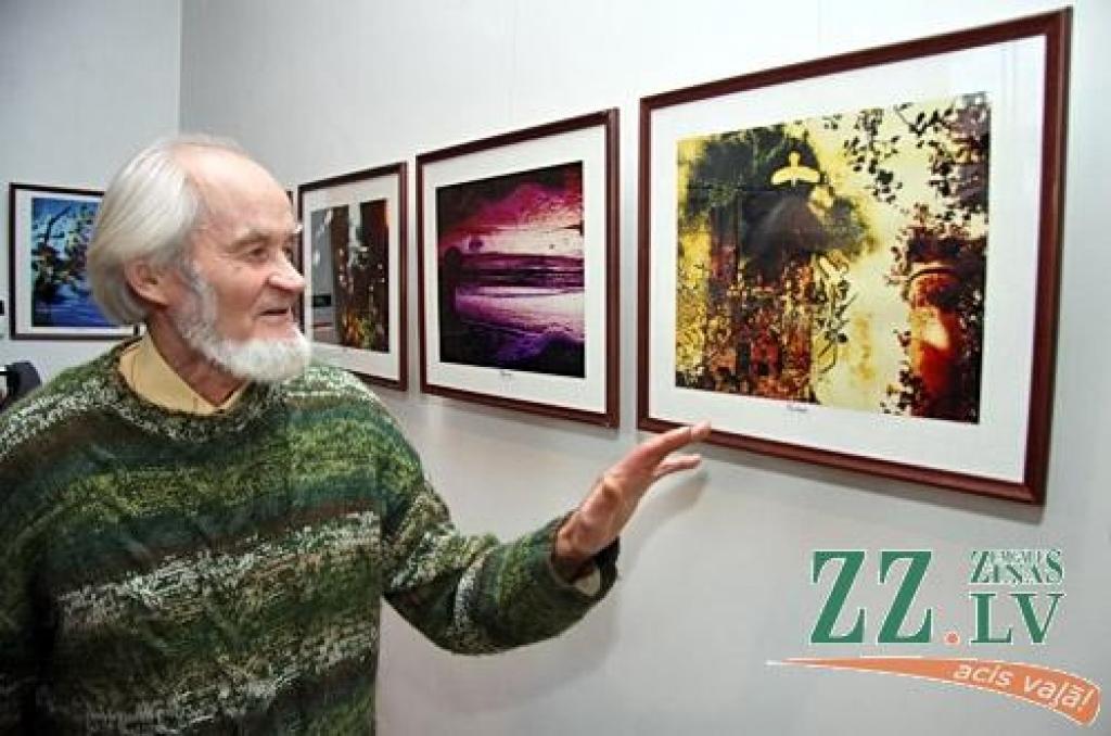 Vecpilsētas galerijā «Su.Ta» jeb pilnā nosaukumā «Suņa taka» gleznu izstādi nomainījušas fotogrāfijas – kopš piektdienas tajā skatāmi jelgavnieka Haralda Smilgas darbi.

Izstādes atklāšana piektdienas pēcpusdienā pulcēja neparasti daudz...