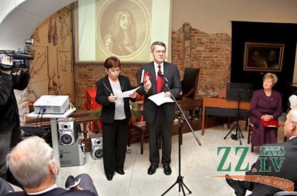 Profesors doktors Ulrihs Šēnborns
Autors: Agris Samcovs