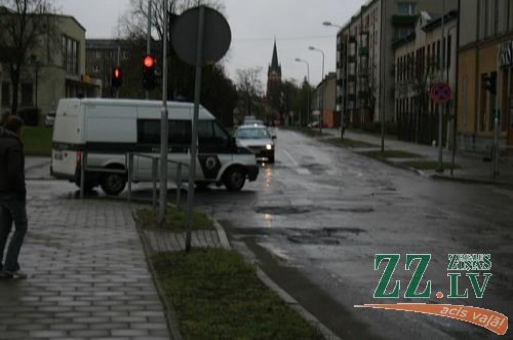 Autors: no ZZ arhīva