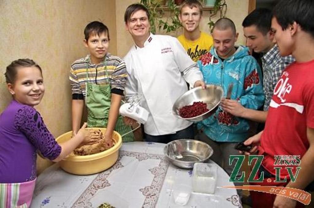 Autors: Agris Samcovs