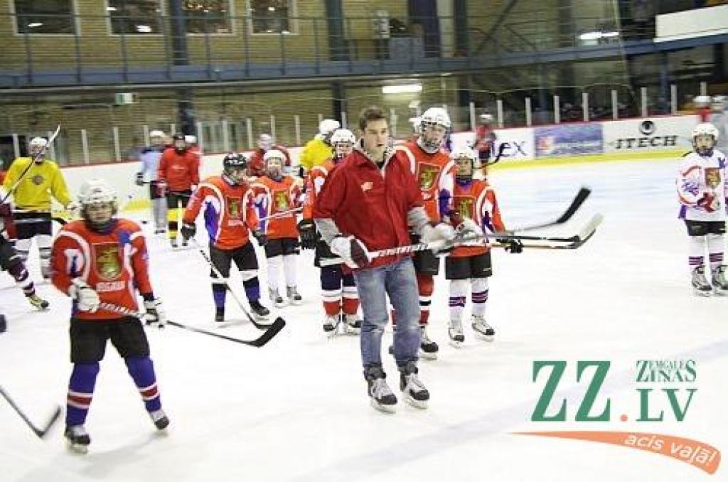 Autors: Agris Samcovs