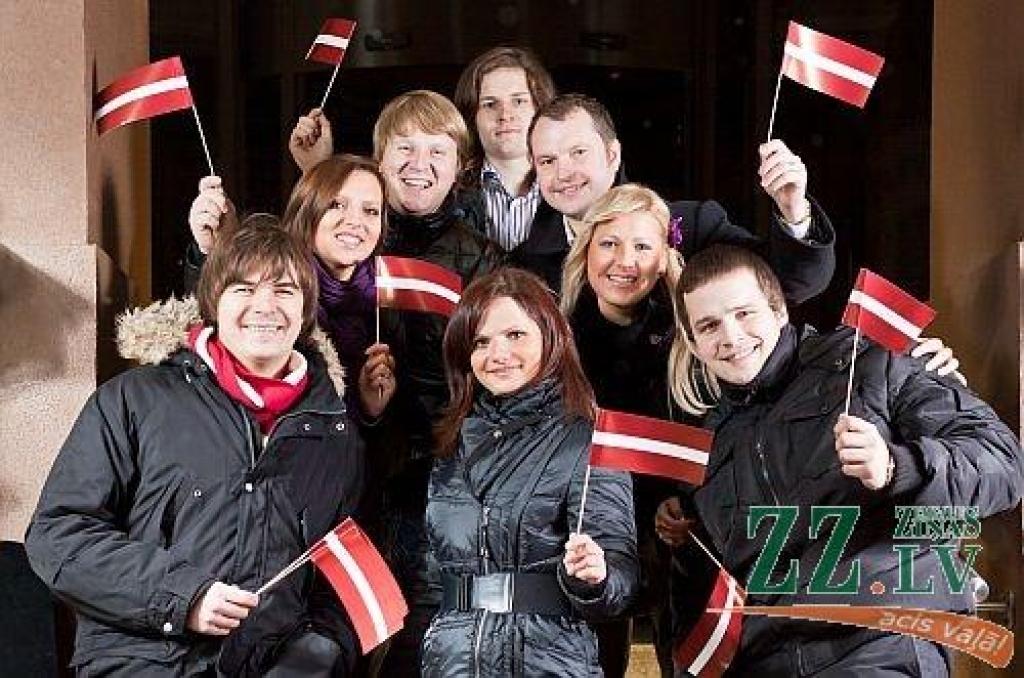 Jelgavas mūziķu projekts «Dzirdi, Latvija!» aicina lepoties ar savu tautu un valsti.
Autors: Publicitātes foto