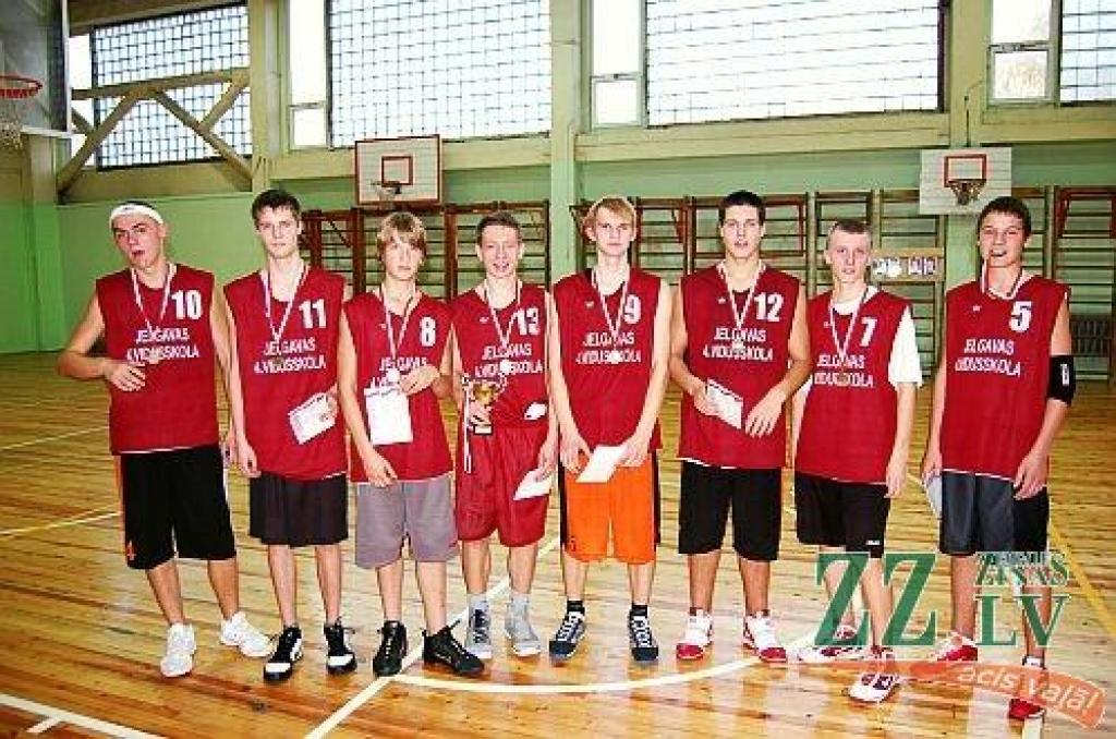 Autors: no Jelgavas 4.vidusskolas arhīva