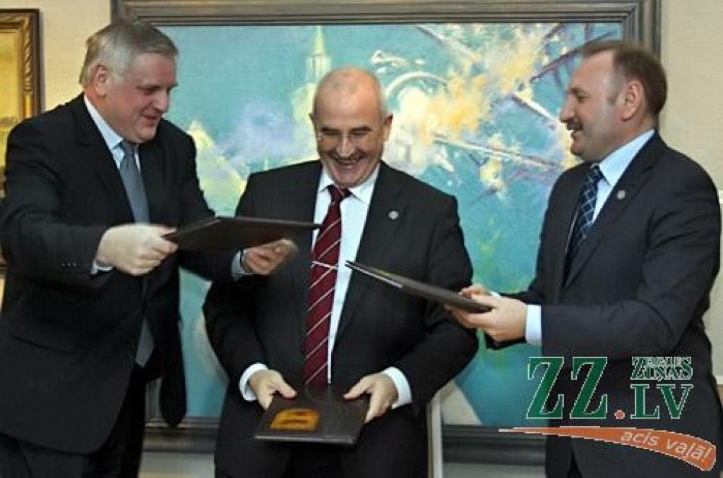 Autors: Agris Samcovs