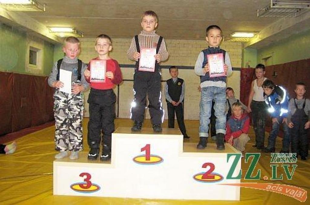 Autors: no kluba «Milons» arhīva