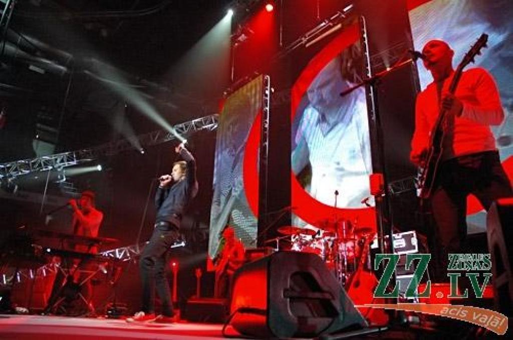 «Prāta vētras» jaunāko laiku vēsture – tā Renārs Kaupers pieteica koncertu, kas piektdien, 10.decembrī notika «Arēnā Rīga», atzīmējot pēdējās desmitgades dziesmu izlases izdošanu, ziņo diena.lv. «Dienas» žurnāliste Džeina Tamuļeviča...