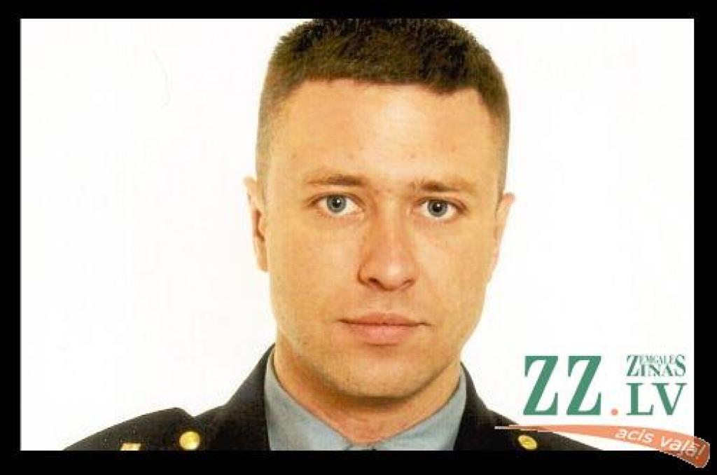 Laupītāju aizturēšanā bojāgājušais Jēkabpils iecirkņa Kārtības policijas nodaļas Viesītes iecirkņa vecākais inspektors Andris Znotiņš.
Autors: no Iekšlietu ministrijas arhīva